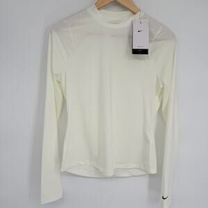 Nike Rashguard Women's Medium Long Sleeve Cream UPF 40+ Outdoor Active Beach